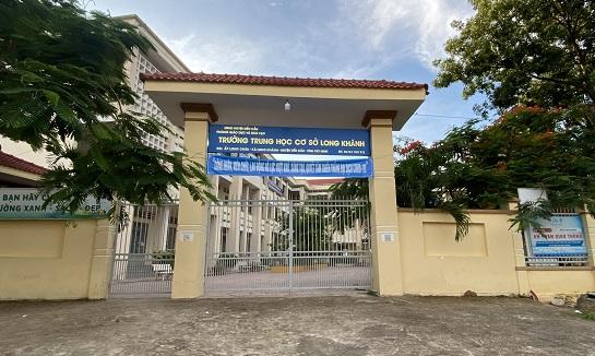 Trường THCS Long Khánh, nơi xảy ra vụ việc