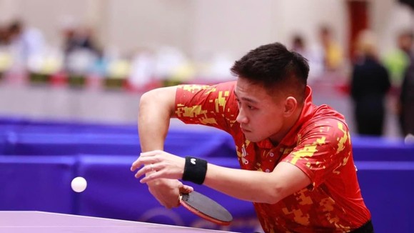 Nguyễn Anh Tú là tay vợt duy nhất của Việt Nam còn thi đấu tại giải vô địch Đông Nam Á 2022. Ảnh: TIẾN HÙNG