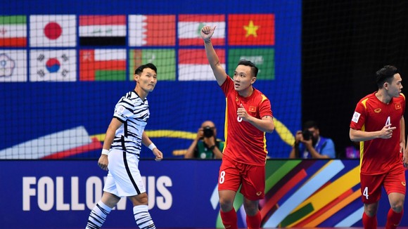 Nguyễn Minh Trí đã có 3 năm liên tiếp nằm trong tốp 3 Quả bóng vàng futsal Việt Nam