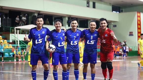 Niềm vui chiến thắng của Thái Sơn Nam. ẢNH: ANH TRẦN