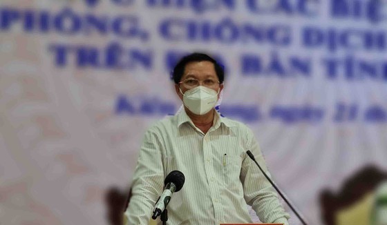 Giám đốc Sở Y tế tỉnh Kiên Giang bị kỷ luật cảnh cáo do có sai phạm liên quan tới Công ty Việt Á. Ảnh: QUỐC BÌNH