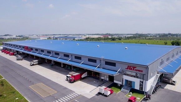 Trung tâm trung chuyển 60.000 m2 của J&T Express tại huyện Củ Chi