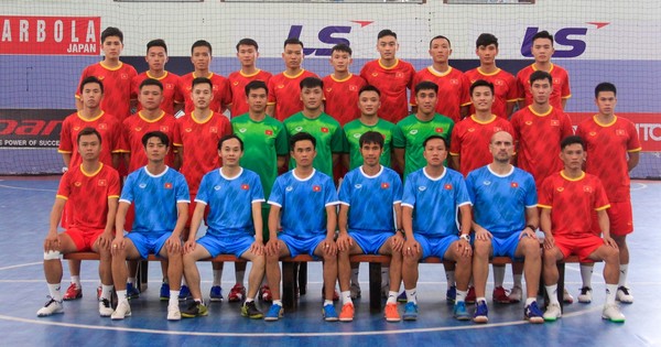 Đội tuyển futsal Việt Nam loại 5 cầu thủ trước khi sang ...