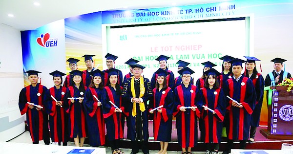 Trường Đại học Kinh tế TPHCM mở rộng hệ đào tạo vừa làm ...