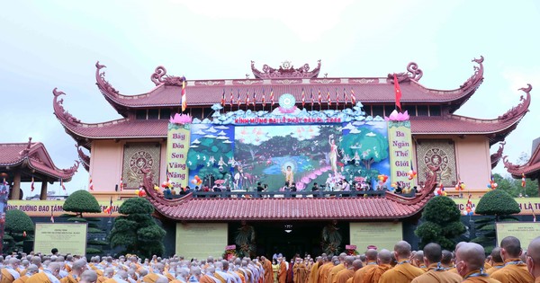 Trang trọng Đại lễ Phật đản Phật lịch 2566