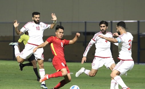 ทีมเวียดนาม U23 แพ้ 0-3 กับ UAE U23 |  ฟุตบอลทีมชาติ |  กีฬา
