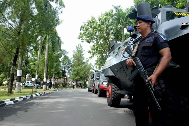 Indonesia police discover IS propaganda leaflets targeting children ...