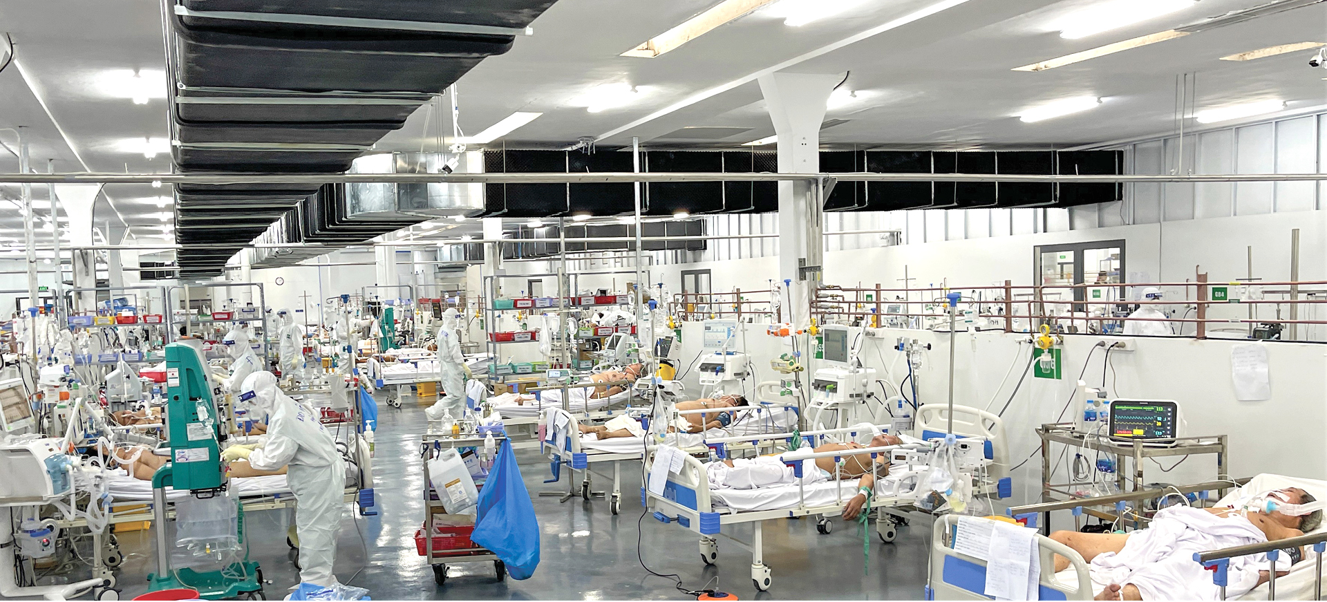 Ở nơi tận cùng của sự sống và cái chết ảnh 2