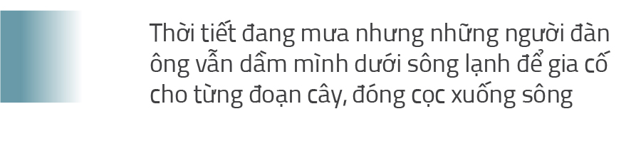 Cả làng cùng dựng cầu đón tết ảnh 18