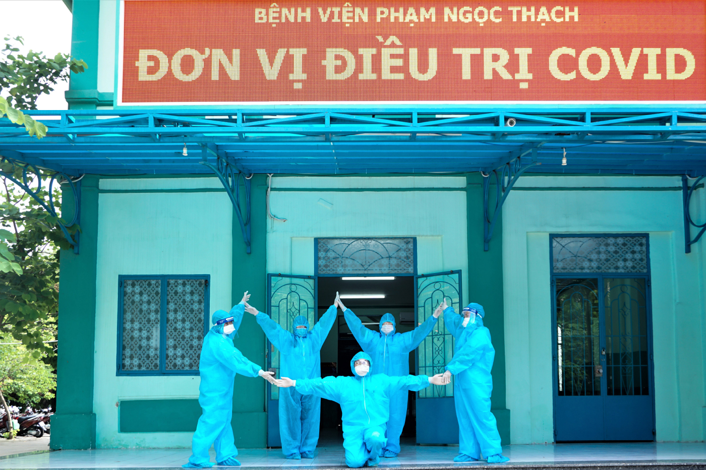 Cận cảnh nơi giành giật sự sống với 'tử thần Covid-19' ảnh 2