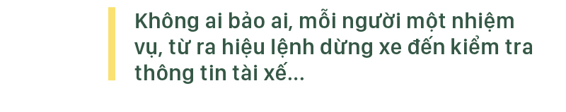 Lực lượng công an - Lá chắn vững vàng trên tuyến đầu chống dịch ảnh 13