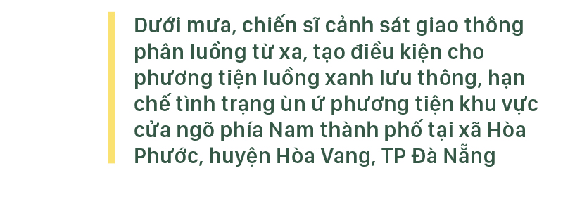 Lực lượng công an - Lá chắn vững vàng trên tuyến đầu chống dịch ảnh 8