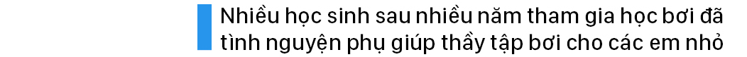 Thầy giáo 'nắn' dòng kênh thủy lợi mở lớp dạy bơi miễn phí ảnh 19