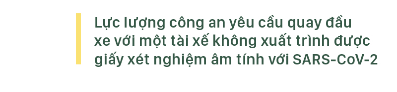 Lực lượng công an - Lá chắn vững vàng trên tuyến đầu chống dịch ảnh 15