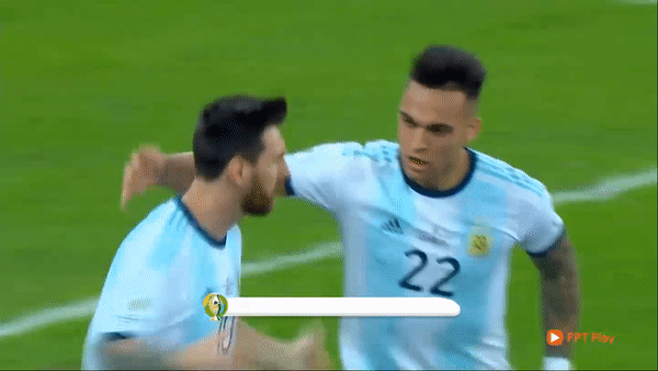 Copa America, Argentina - Paraguay 1-1: VAR kịp cứu Messi và đồng đội thoát thua
