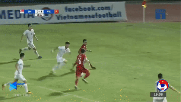 U18 Việt Nam - U18 Singapore 3-0: Mạnh Quỳnh, Nguyên Hoàng, Minh Nhật khai hỏa, Việt Nam tạm xếp 3