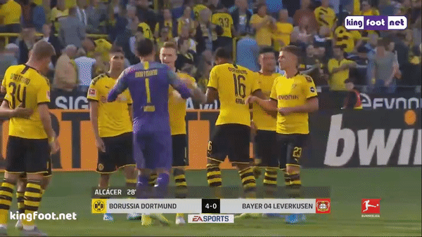 Borussia Dortmund - Leverkusen 4-0: Marco Reus lập cú đúp, Alcacer, Guerreiro thăng hoa