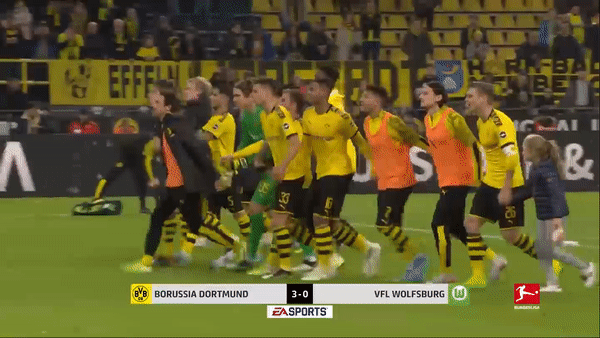 Borussia Dortmund - Wolfsburg 3-0: Hazard, Guerreiro, Gotze lập công, bám đuổi ngôi đầu