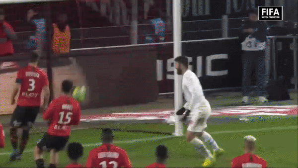 Rennes - Marseille 0-1: Kevin Strootman lập công phút 84, Marseille bám đuổi ngôi đầu của PSG