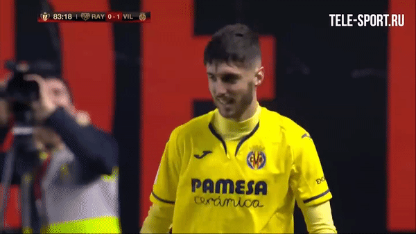 Rayo Vallecano - Villarreal 0-2: Fernando Bejarano, Santi Cazorla tỏa sáng 2 phút 2 bàn thắng