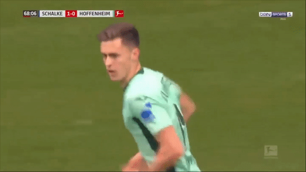 Schalke - Hoffenheim 1-1: McKennie mở tỷ số nhưng Baumgartner gỡ hòa phút 68