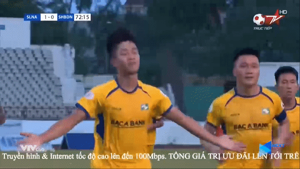 SLNA - Đà Nẵng 1-0: Phan Văn Đức ghi bàn thắng duy nhất từ chấm 11m