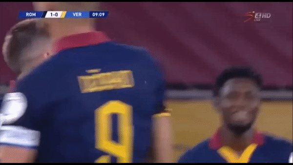 AS Roma - Verona 2-1: Veretout lập công từ chấm penalty, Edin Dzeko nhân đôi cách biệt, Pessina rút ngắn khoảng cách