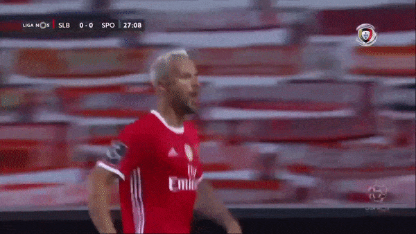 Benfica - Sporting 2-1: Rượt đuổi hấp dẫn, Seferovic mở bàn, Sporar gỡ hòa, Vinicius ấn định chiến thắng
