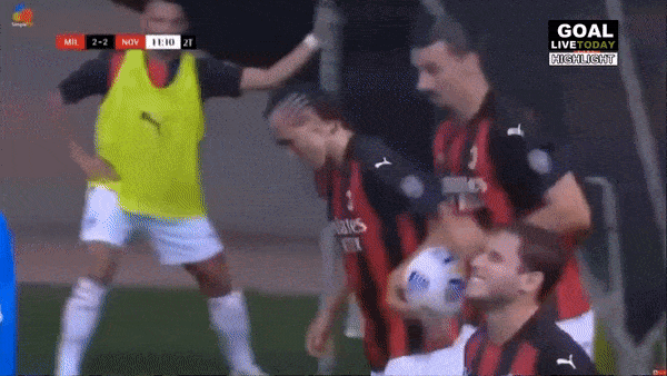 AC Milan - Novara 4-2: Ancora Bellich 2 lần phá lưới Milan, Ibrahimovic và Paqueta, Laxalt, Calabria ngược dòng
