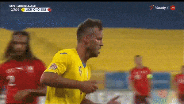 Ukraine - Thụy Sĩ 2-1: Yarmolenko mở bàn, Seferovic gỡ hòa, Zinchenko vẽ siêu phẩm ấn định chiến thắng