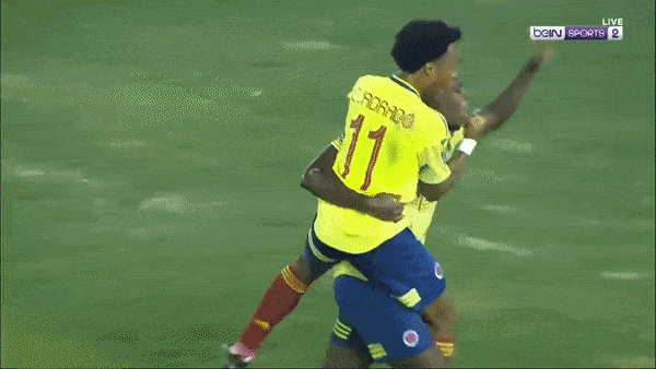 Colombia - Venezuela 3-0: Zapata khai màn, Luis Muriel lập cú đúp