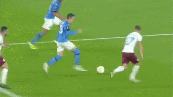 Napoli - Rijeka 2-0: Matteo Politano, Hirving Lozano lần lượt tỏa sáng, Napoli thắng dễ Rijeka  