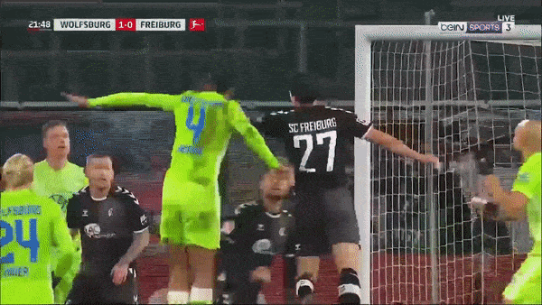Wolfsburg - Freiburg 3-0: John Anthony Brooks khai bàn, Weghorst, Gerhardt vùi dập đối thủ