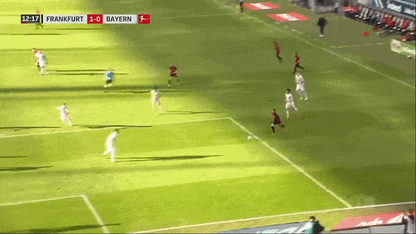 Frankfurt - Bayern Munich 2-1: Kamada, Younes phá lưới Neuer, Lewandowski không thể giúp Bayern giành chiến thắng