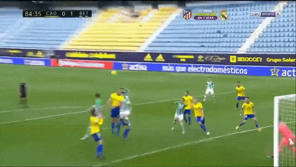 Cadiz - Real Betis 0-1: Emerson kiến tạo, Juanmi đánh đầu cận thành giành gọn chiến thắng