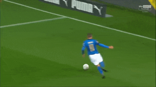 Italia - Bắc Ireland 2-0: Florenzi kiến tạo, Berardi sút góc hẹp mở bàn, Insigne kiến tạo, Immobile ấn định chiến thắng