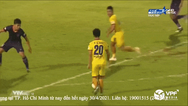 SLNA - Becamex Bình Dương 2-0: Tiến Linh hỏng penalty, Văn Đức tỏa sáng cú đúp bàn thắng