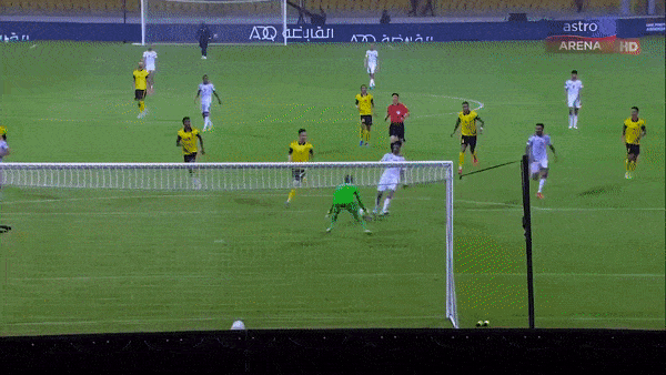 UAE - Malaysia 4-0: Mabkhout, Fabio Lima vùi dập đối thủ vươn lên nhì bảng G, xếp sau thầy trò HLV Park Hang Seo