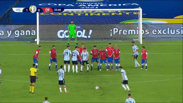 Argentina - Chile 1-1: Messi vẽ siêu phẩm đá phạt, Vargas xuất sắc cầm chân Argentina