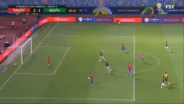 Paraguay - Bolivia 3-1: Saavedra mở bàn trên chấm penalty, Romero, Angel Romero xuất sắc ngược dòng, Jaume Cuellar nhận thẻ đỏ