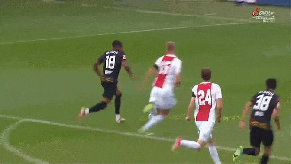 Giao hữu, RB Leipzig - Ajax 1-1: Dusan Tadic sớm mở bàn phút thứ 4, Christopher Nkunku tỉa góc chớp nhoáng gỡ hòa 