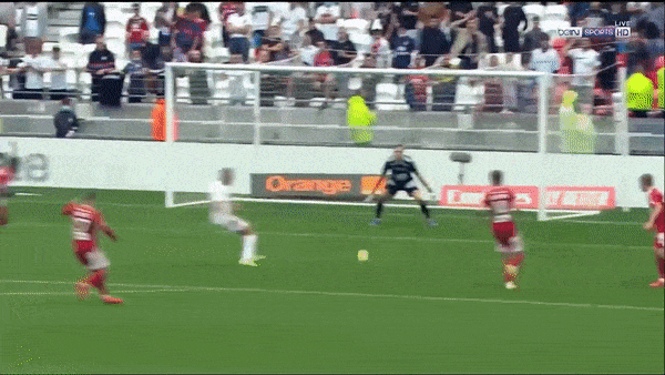 Lyon - Brest 1-1: Irvin Cardona khai bàn, Karl Toko Ekambi kiến tạo, Islam Slimani chia điểm ngày xuất quân Ligue 1