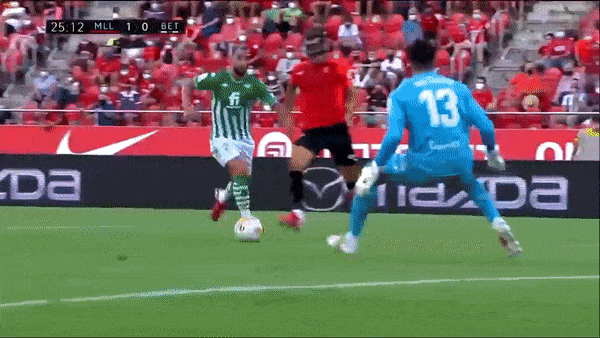 Mallorca - Real Betis 1-1: Daniel Rodriguez kiến tạo, Brian Olivan tỉa bóng đẹp mắt, Manolo Reina bất ngờ phản lưới nhà