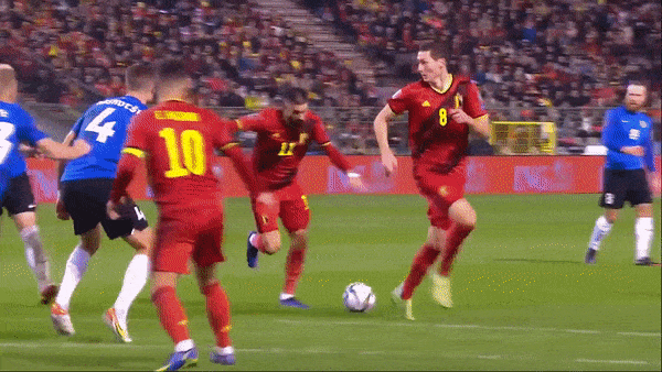Bỉ vs Estonia 3-1: Vắng Lukaku, Christian Benteke mở bàn, Yannick Carrasco, Thorgan Hazard góp công chiến thắng tưng bừng