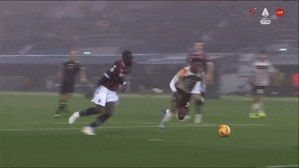 Bologna vs Venezia 0-1: Gianluca Busio kiến tạo, David Okereke nỗ lực đệm bóng, ghi bàn duy nhất giành 3 điểm