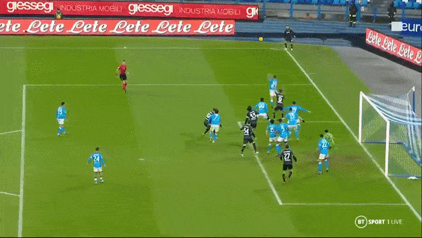 Napoli vs Empoli 0-1: Patrick Cutrone may mắn ghi bàn duy nhất, bất ngờ hạ chủ nhà Napoli giành 3 điểm