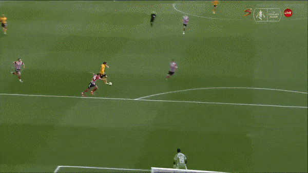 Wolverhampton vs Sheffield United 3-0: Daniel Podence tỏa sáng cú đúp, Nelson Semedo góp công chiến thắng dễ dàng