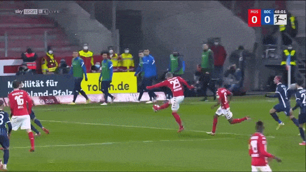 Mainz 05 vs VfL Bochum 1-0: Sebastian Polter hỏng penalty, Jonathan Burkardt căng ngang, St.Juste sút bóng cận thành ghi bàn duy nhất 