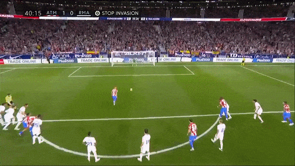 Atletico Madrid vs Real Madrid 1-0: VAR cho Atletico hưởng penalty, Carrasco giành 3 điểm quý giá, HLV Diego Simeone quyết lấy vé Champions League mùa sau