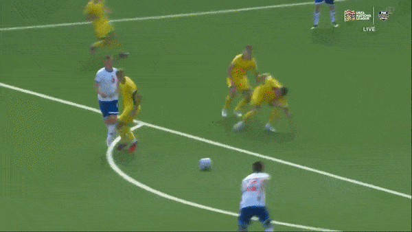 Quần đảo Faroe vs Litva 2-1: Fiodor Cernych đệm bóng cận thành mở tỷ số, Viljormur Davidsen gỡ hòa từ chấm penalty, Biskopsto Andreasen ngược dòng ngoạn mục